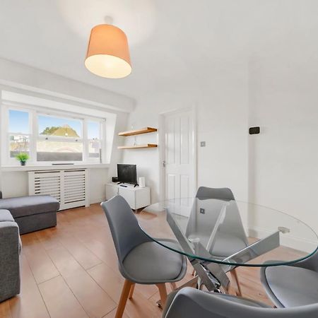 1 & 2 Bed Cosy Apartments Next To Earls Court Free Wifi Londýn Exteriér fotografie